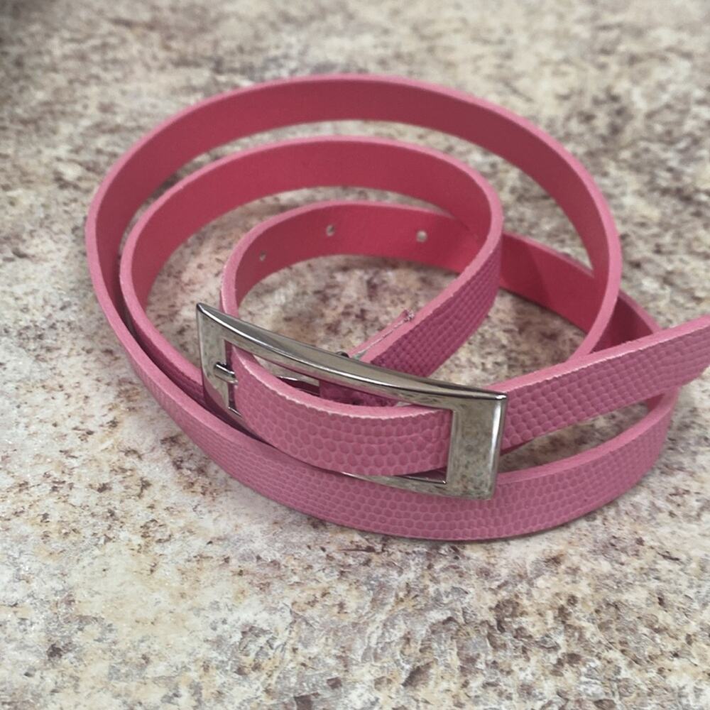 Banana Republic pink large leather skinny belt